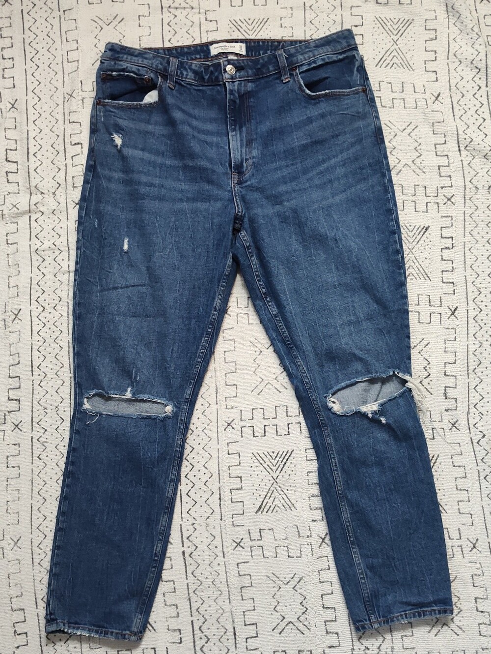 Abercrombie & Fitch The Skinny High Rise Distressed Denim Jeans Sz 33/16